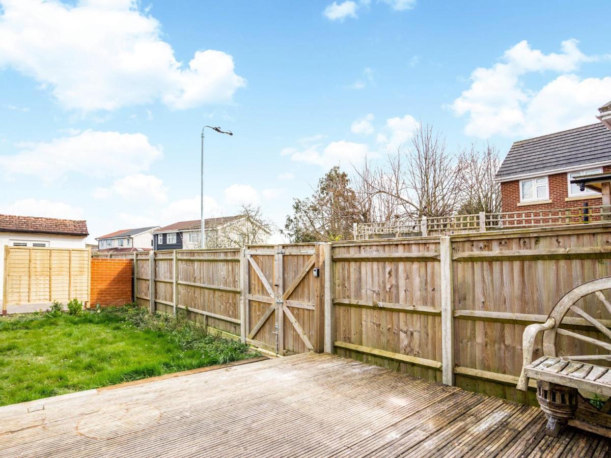 Villa Outstanding 6 Sleeper - Great Location - Legoland Windsor Exterior foto