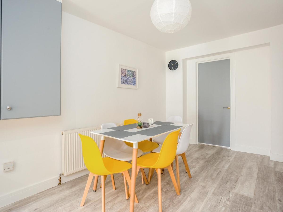 Villa Outstanding 6 Sleeper - Great Location - Legoland Windsor Exterior foto